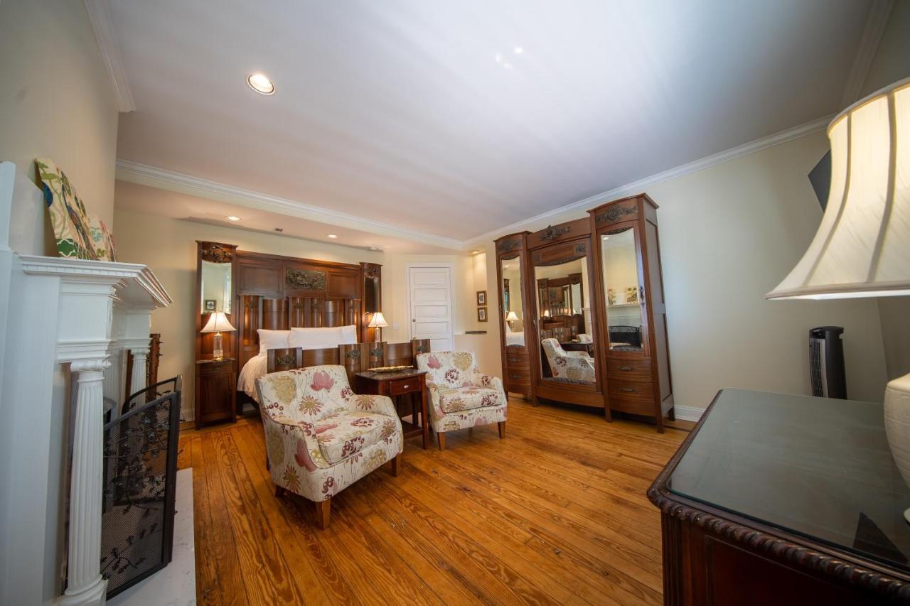 The Edenton Collection-The Granville Queen Inn Room photo